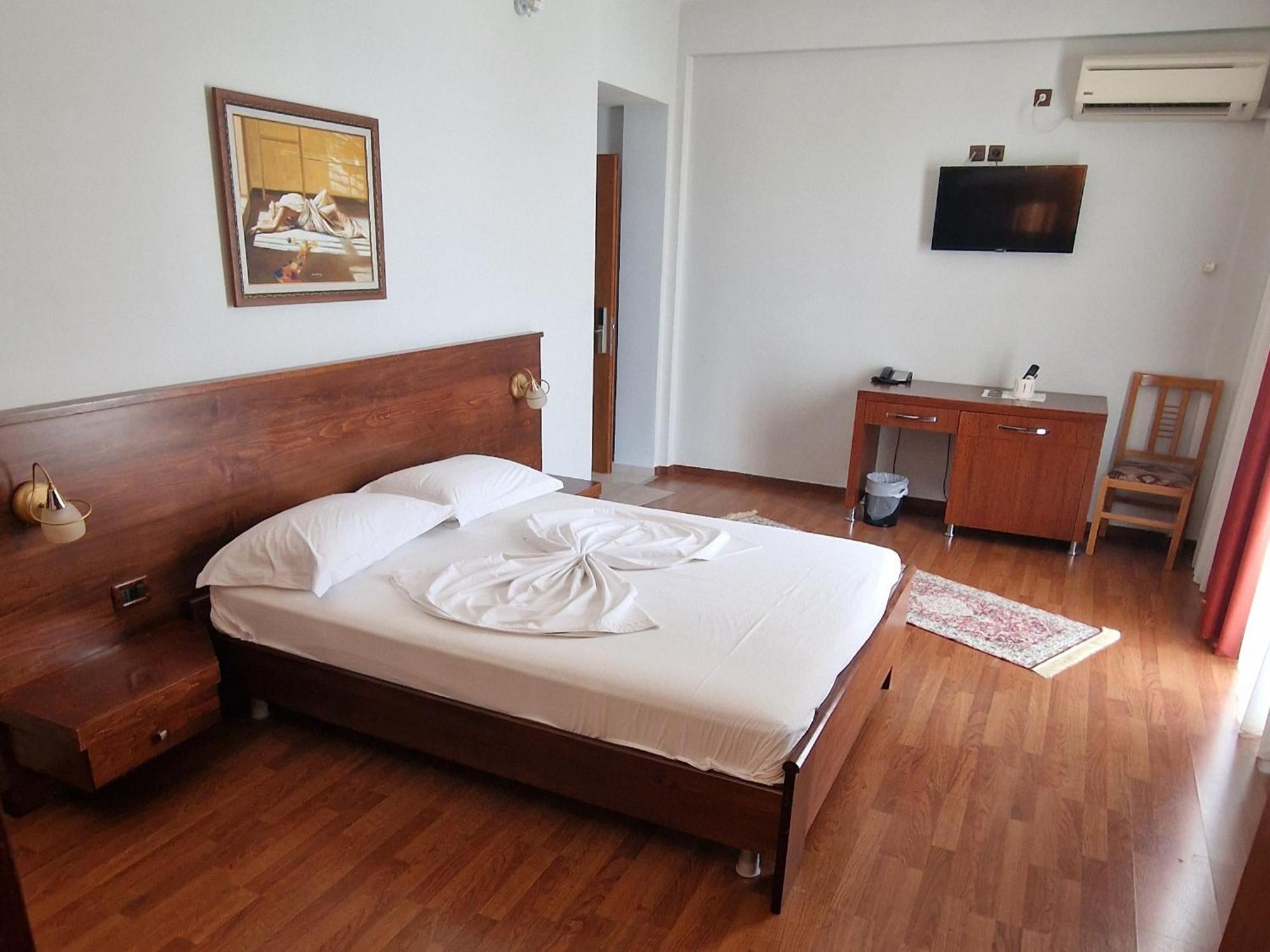 Hotel Kaonia Saranda Zewnętrze zdjęcie